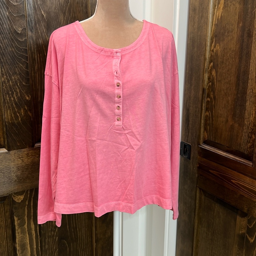 Cropped Tee